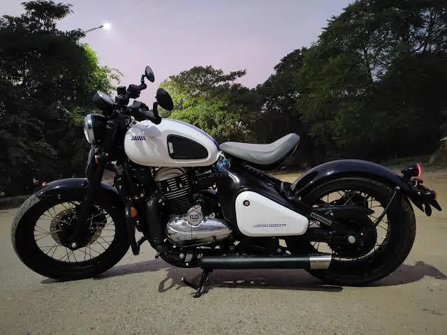 Jawa 42 Bobber